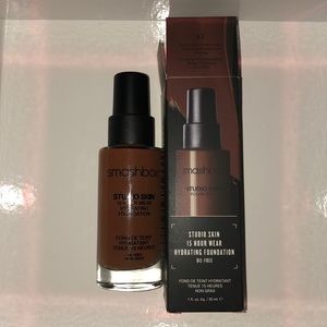 Smashbox Studio Skin Foundation